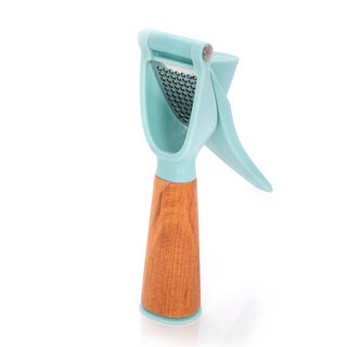 Alberto Garlic Presser With Wooden Handle