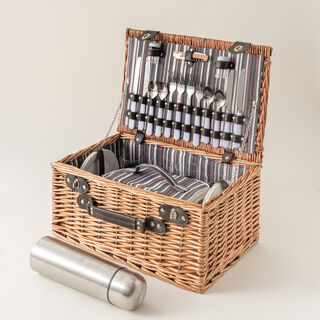 Willow picnic basket 26 pcs set for 4 person