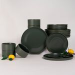 La Mesa green porcelain 18 pc dinner set image number 7
