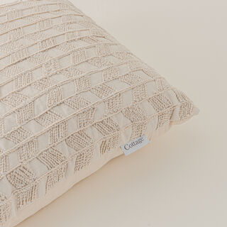 Cottage embroidery cushion 45*45 cm