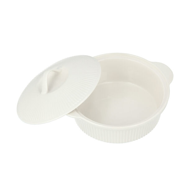 Round Casserole With Ceramic Lid image number 3