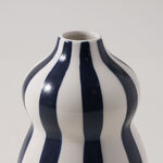Homez Ceramic Blue And White Vase 11.7*11.7*18.2Cm image number 2