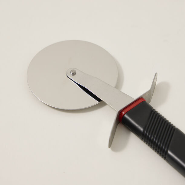 Betty crocker non stick pizza tray set 2 pieces 33cm with cutter image number 4