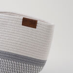 Homez woven basket 30*33 top white & bottom grey with hidden handle image number 5