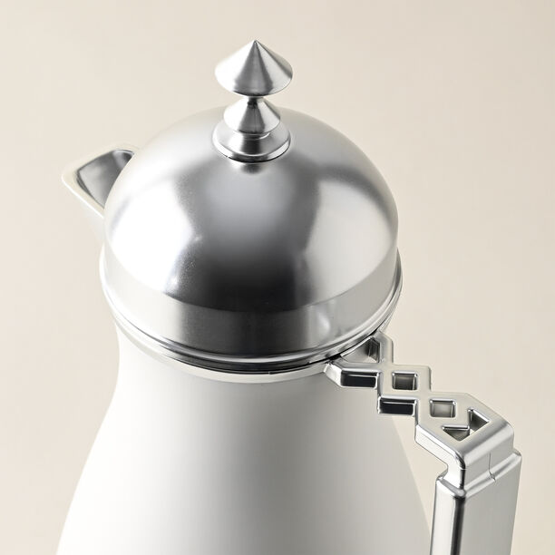 طقم دلات بلاستك لون بني غامق تصميم كوفه سعة 1 لتر من دلتي image number 4