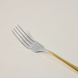 20 Pcs Cutlery Set&nbsp;Gold Handle And Silver Top