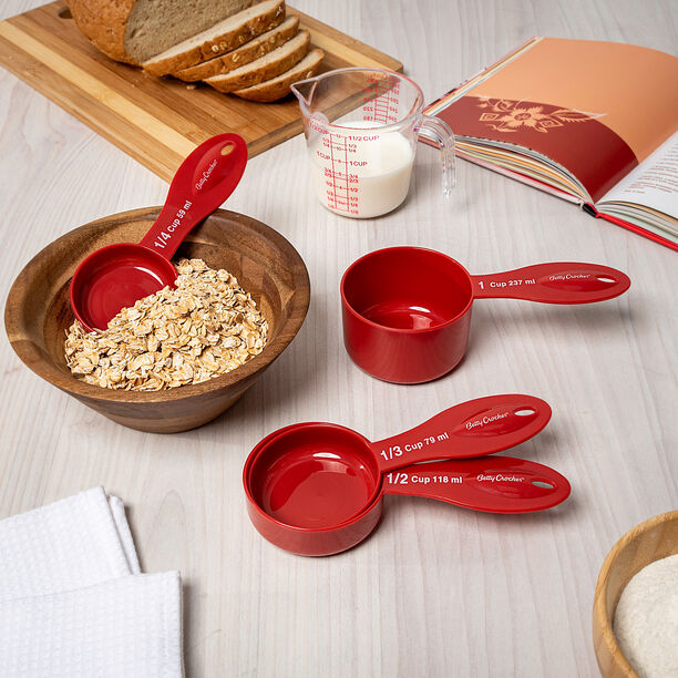 طقم أكواب قياس بلاستيكية من بيتي كروكر image number 0