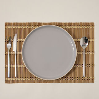 مفرش طاولة من الخيزران لون بني من البرتو 