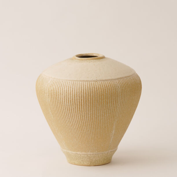 Ceramic vase 25 * 25 * 25.5 cm image number 0