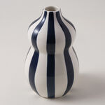 Homez Ceramic Blue And White Vase 15*15*24Cm image number 1