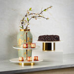 La Mesa white porcelain cake stand with gold base image number 4
