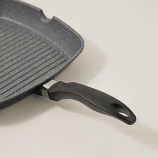 Alberto Grill Pan L:28*W:28*H:4.5 Cm Marble Color