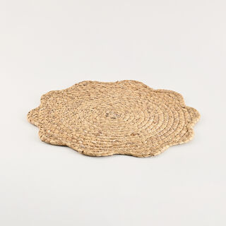 لا ميسا مفرش أطباق من نبات زهرة الياسنت المائية، 38سم، بني