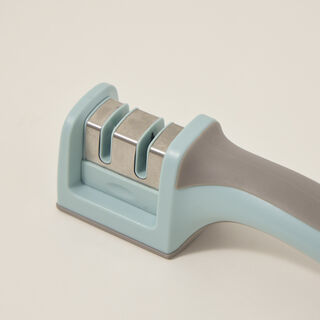 Alberto&reg; Knife Sharpener With 2 Blades