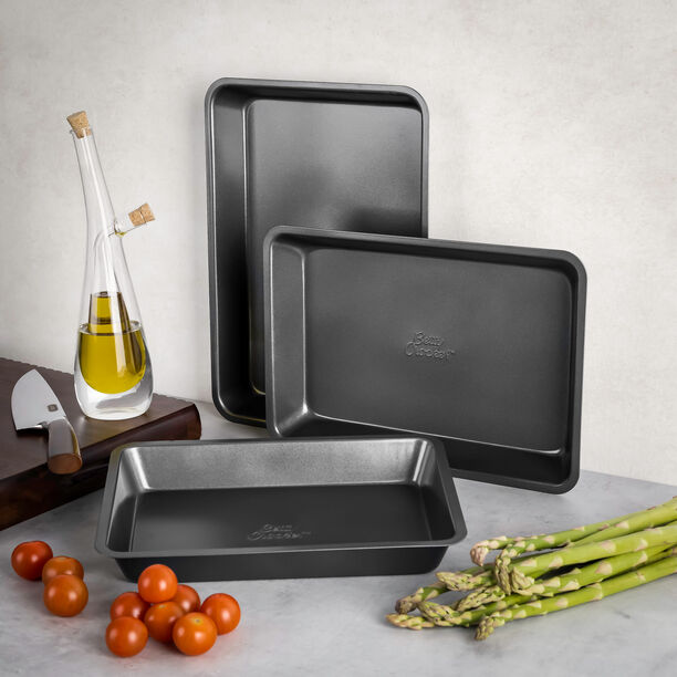 طقم صواني فرن للشوي من بيتي كروكر باللون الوردي image number 0