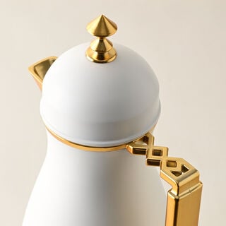 Dallaty 2 Pieces Plastic Vacuum Flask Koufa White & Gold 1L