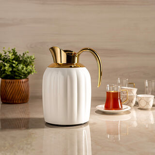 Dallaty pumpk steel vacuum flask white and gold 1L