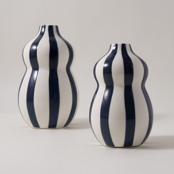 Homez Ceramic Blue And White Vase 11.7*11.7*18.2Cm image number 4