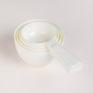 طقم ملاعق قياس بلاستيك 4 قطع من البرتو 