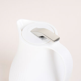 Dallety Plastic Vacuum Flask Bear White 1L