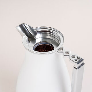 Dallaty 2 Pieces Plastic Vacuum Flask Koufa White & Silver 1L