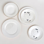 La Mesa Calligraphy Pearl Effect&nbsp; 18 Pieces Dinner&nbsp;Set image number 0