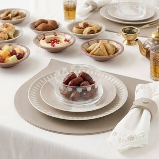 La Mesa RUAQ 18 Piece Beige Dinner Set