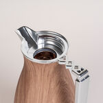 طقم دلات بلاستك لون بني فاتح تصميم كوفه سعة 1 لتر من دلتي  image number 3