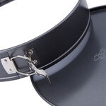 Betty Crocker Non Stick Springform Pan With Stainless Steel Lock, Grey Color Dia:28Cm image number 2