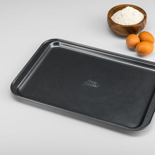 Betty Crocker Non Stick Cookie Sheet, Grey Color L:42Xw:28.5Xh:1.8Cm