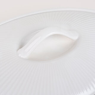 Oval Casserole With Ceramic Lid