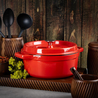 CAST IRON CASSEROLE