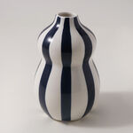 Homez Ceramic Blue And White Vase 11.7*11.7*18.2Cm image number 1