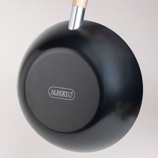 Wok Pan W/Wood Handle Non Stick Round Dia:25Cm 1.5Mm Black Japan