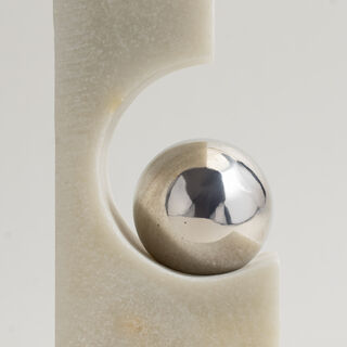Homez resin sculpture 10*8*25.5cm, offwhite