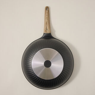 Alberto Non Stick Wok Pan With Glass Lid Black Color