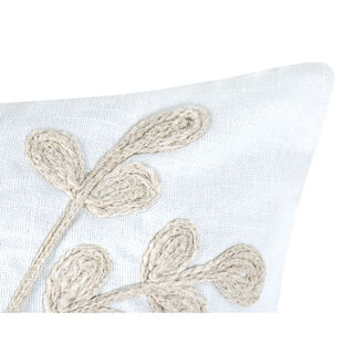Embroidered leaf cushion 45*45 cm