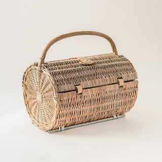 Willow picnic basket 26 pcs set for 4 person