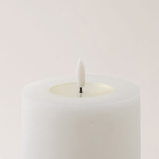 LED rustic candle in white 10*20cm