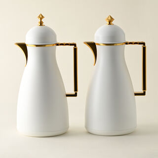 Dallaty 2 Pieces Plastic Vacuum Flask Koufa White & Gold 1L