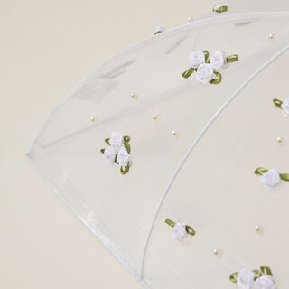 Chef Classics Fold Able White Food Cover With Roses