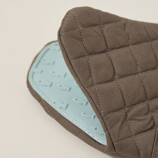 ممسك مطبخ قطن و سيليكون مقاوم للحرارة لون بني وازرق من البرتو 