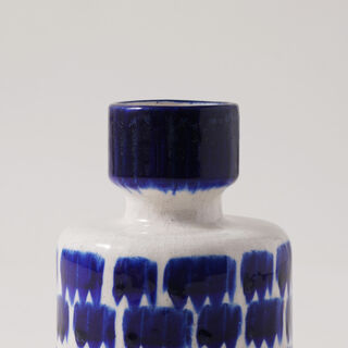 Homez Ceramic Blue And White Vase 11.8*11.8*15.5Cm