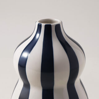 Homez Ceramic Blue And White Vase 15*15*24Cm